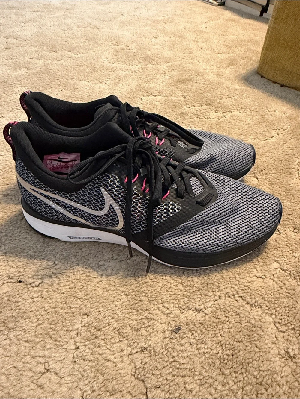 Nike Women's Gray and Pink Mesh Athletic Running Shoes